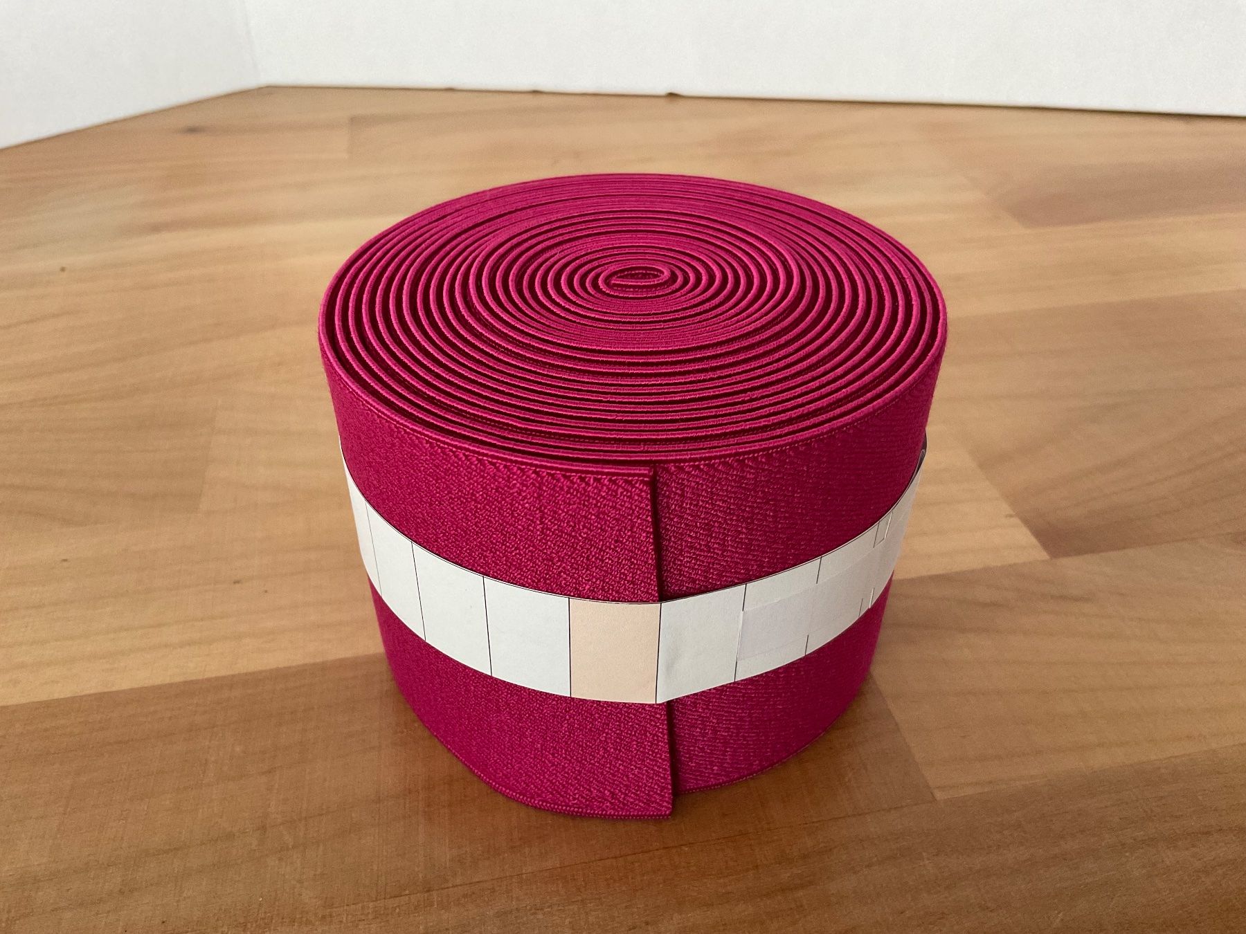 Autres pour bricolage & couture: Webband elastisch / 6,2 cm breit / 3 meter breit – D'occasion à Rümlang par Sambas19