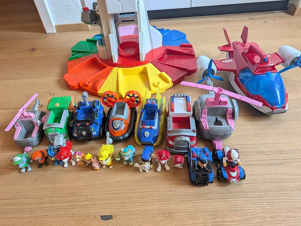 Spielzeuge: PAW Patrol Set (25 Teile) – Gebraucht aus Neuenegg von Dj_mania 1