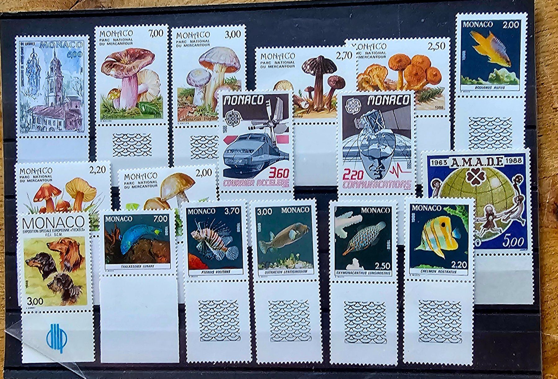 Tutti i francobolli: MONACO timbres neufs **, 1987-88 – Nuovo (secondo la descrizione) da Les Valettes venduto da Nuba1