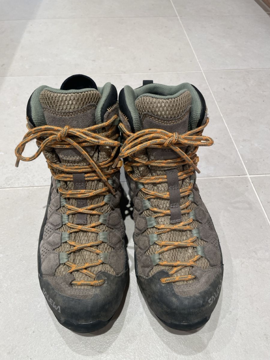 Salewa Chaussures femmes: Salewa Wanderschuhe Goretex W38 – D'occasion à Giswil par twinship_family 2