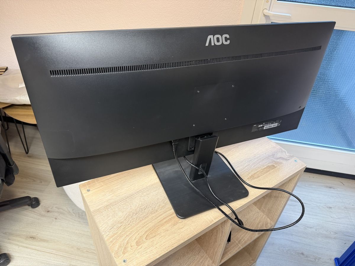 AOC Monitor: AOC Q34E2A Desktop Bildschirm Breit – Nuovo (secondo la descrizione) da schaffhausen venduto da ado1010 3