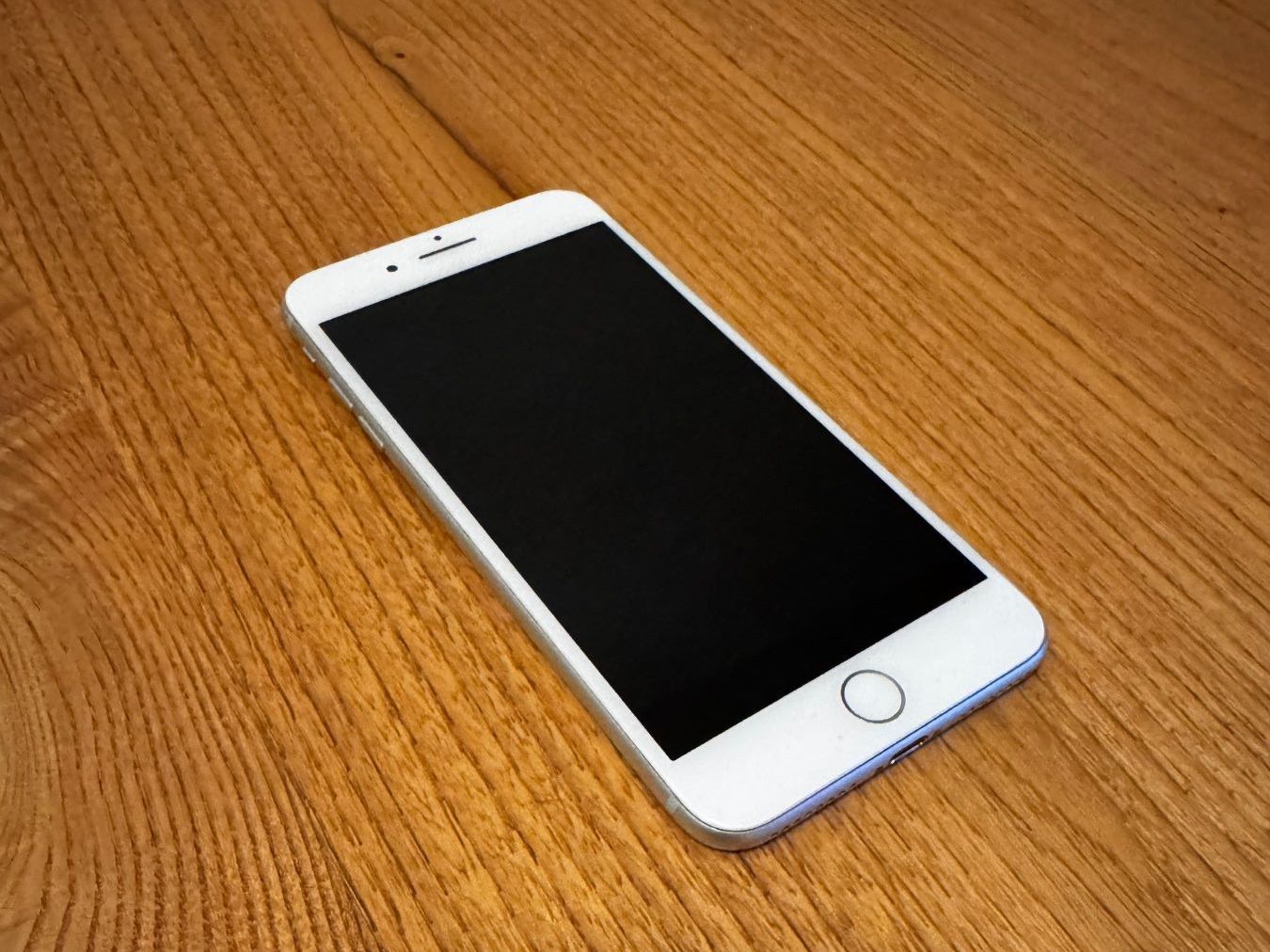 Apple Telefoni cellulari / Smartphones: iPhone 7 Plus (128 GB) – Usato da Zürich venduto da paestum82 2