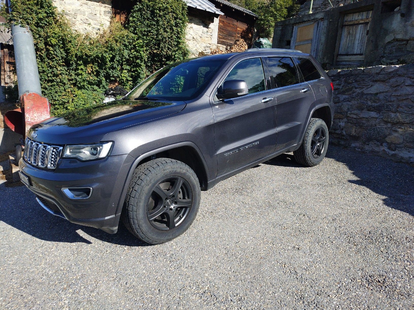 Jeep Automobili: Jeep Grand Cherokee – Usato da Eggerberg venduto da nic_l6my