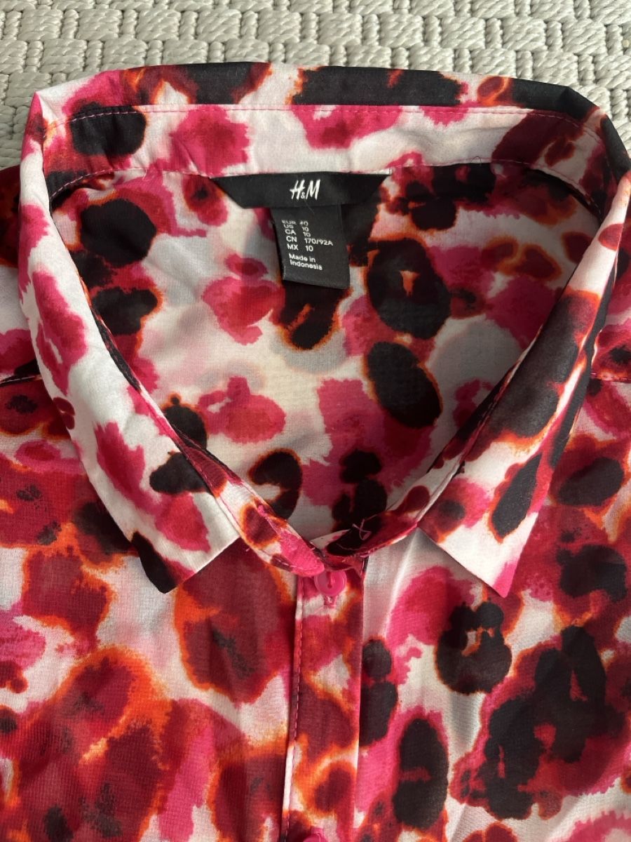H&M Camicette: H&M Bluse, leicht, Pink/weiss, 38/40 – Usato da Solothurn venduto da Bobesch08 8