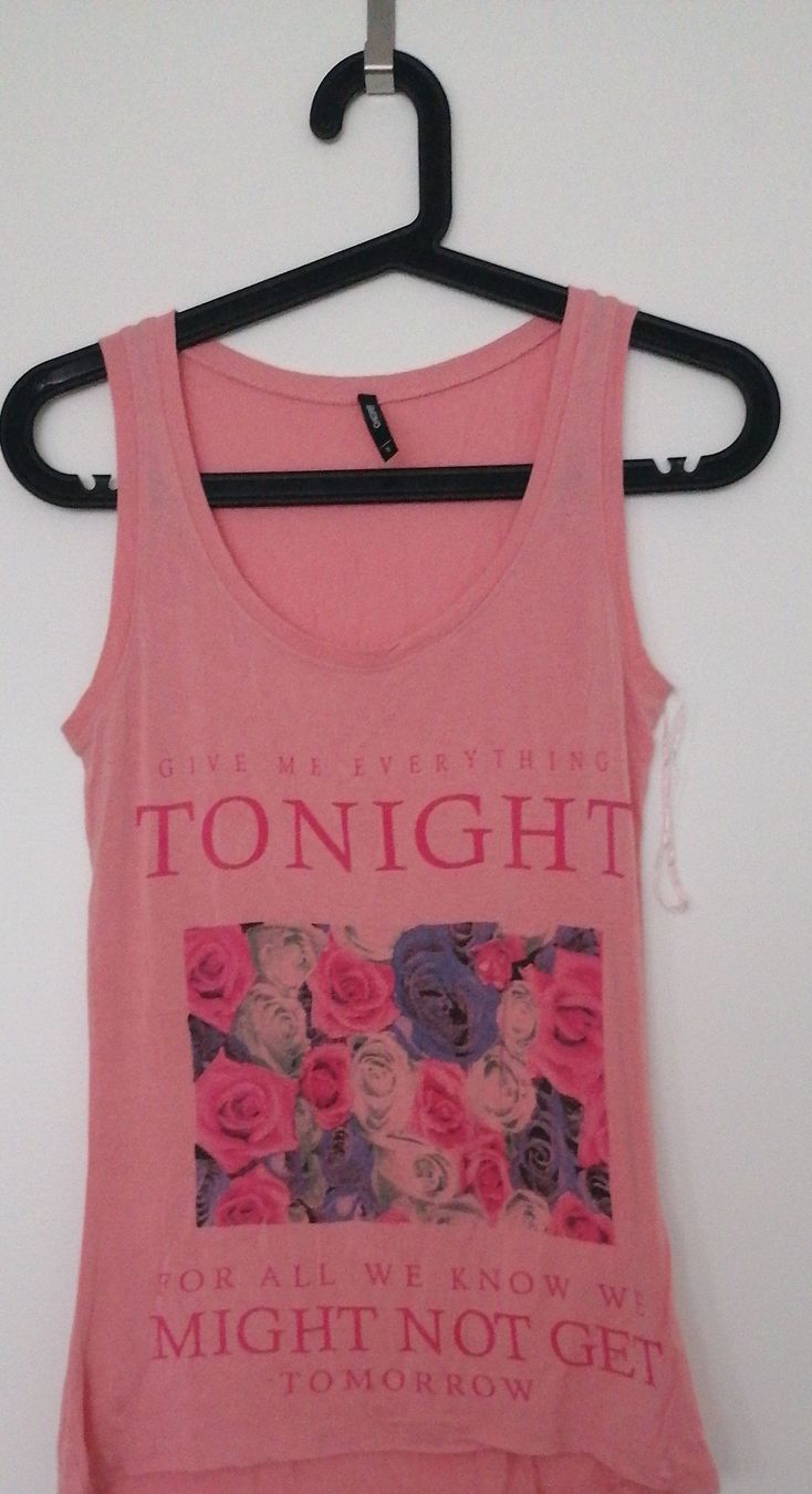Top: Sommertop Gr. S mit Rosenprint – Usato da Dübendorf venduto da an_nk8z