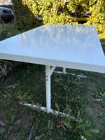 Klappbarer Gartentisch / Balkontisch weiss (Platzsparend)
