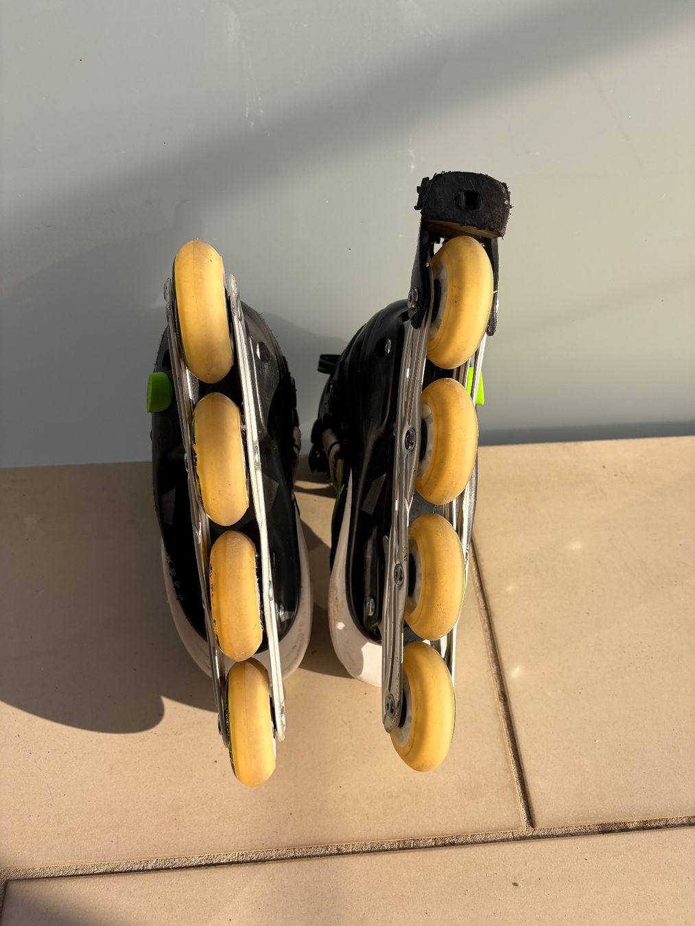 Obscure Inline-Skating & Rollschuhe: Inline Skates/Roller, Grösse 34-37/ Pointures 34-37 – Gebraucht aus Chardonne von Markovbr 2