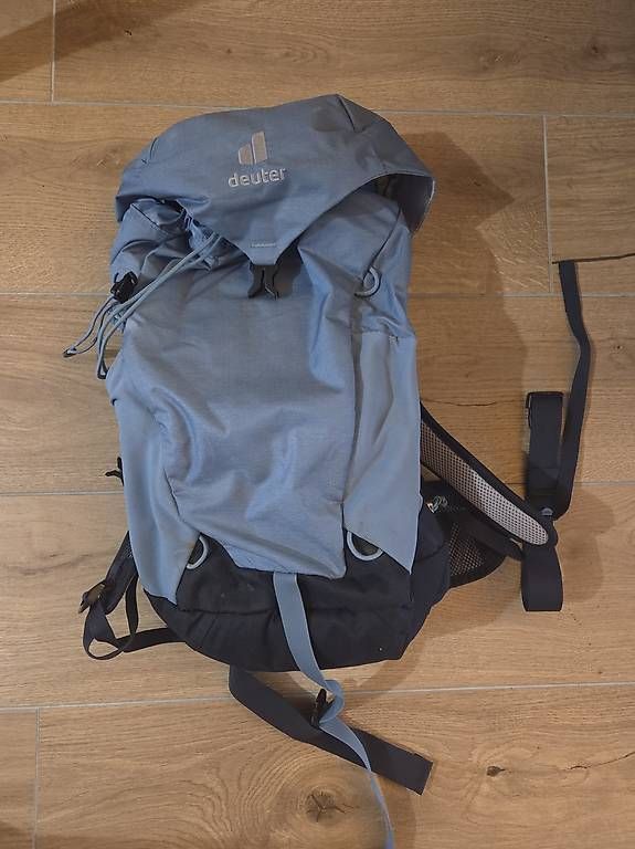Sacs à dos: Sac de randonnée 20l. – D'occasion à Bex par dor_8zkq