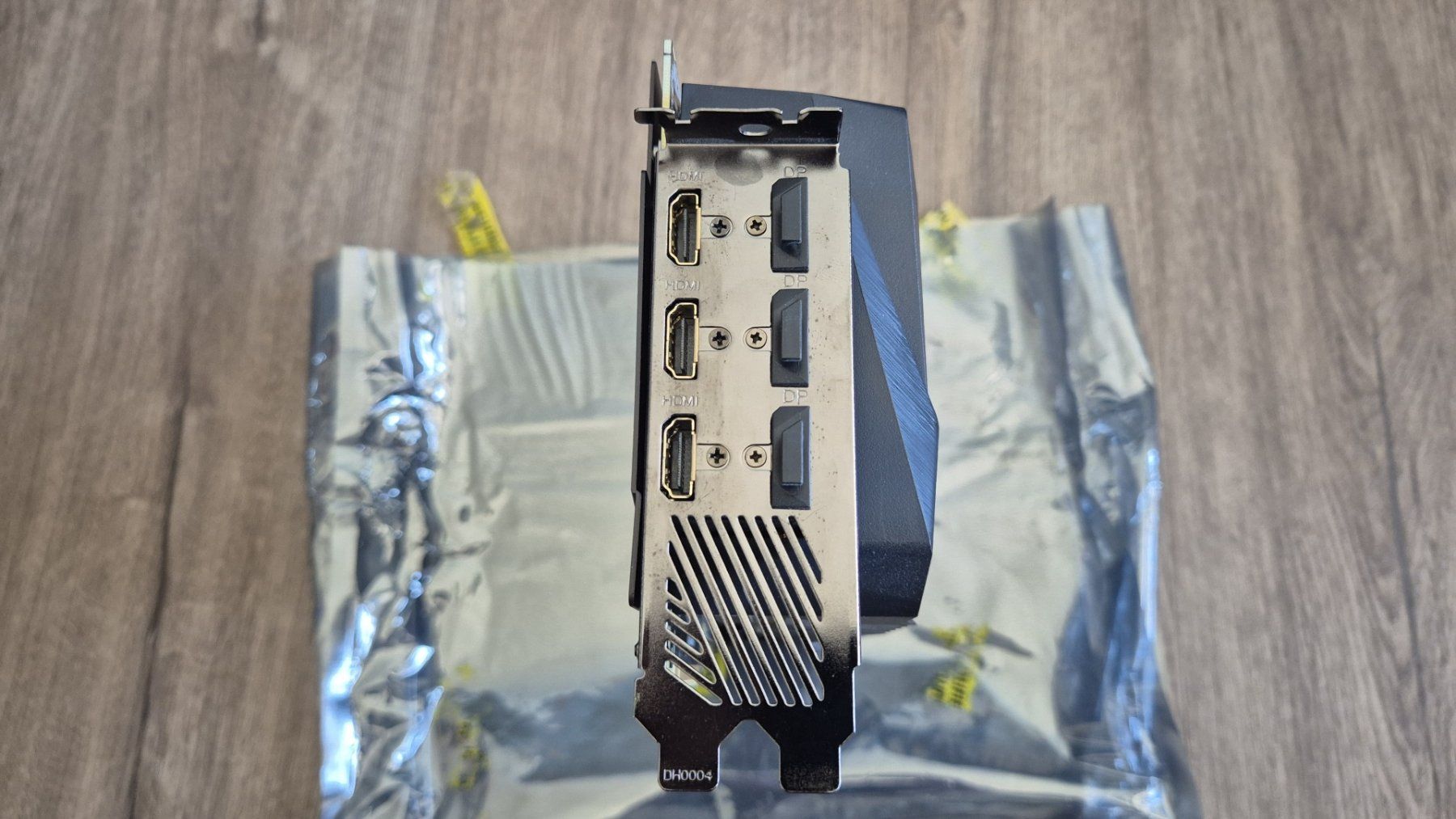 Gigabyte Schede grafiche: Gigabyte AORUS GeForce RTX™ 3060 Ti MASTER 8G – Usato da Eysins venduto da vakpal 2