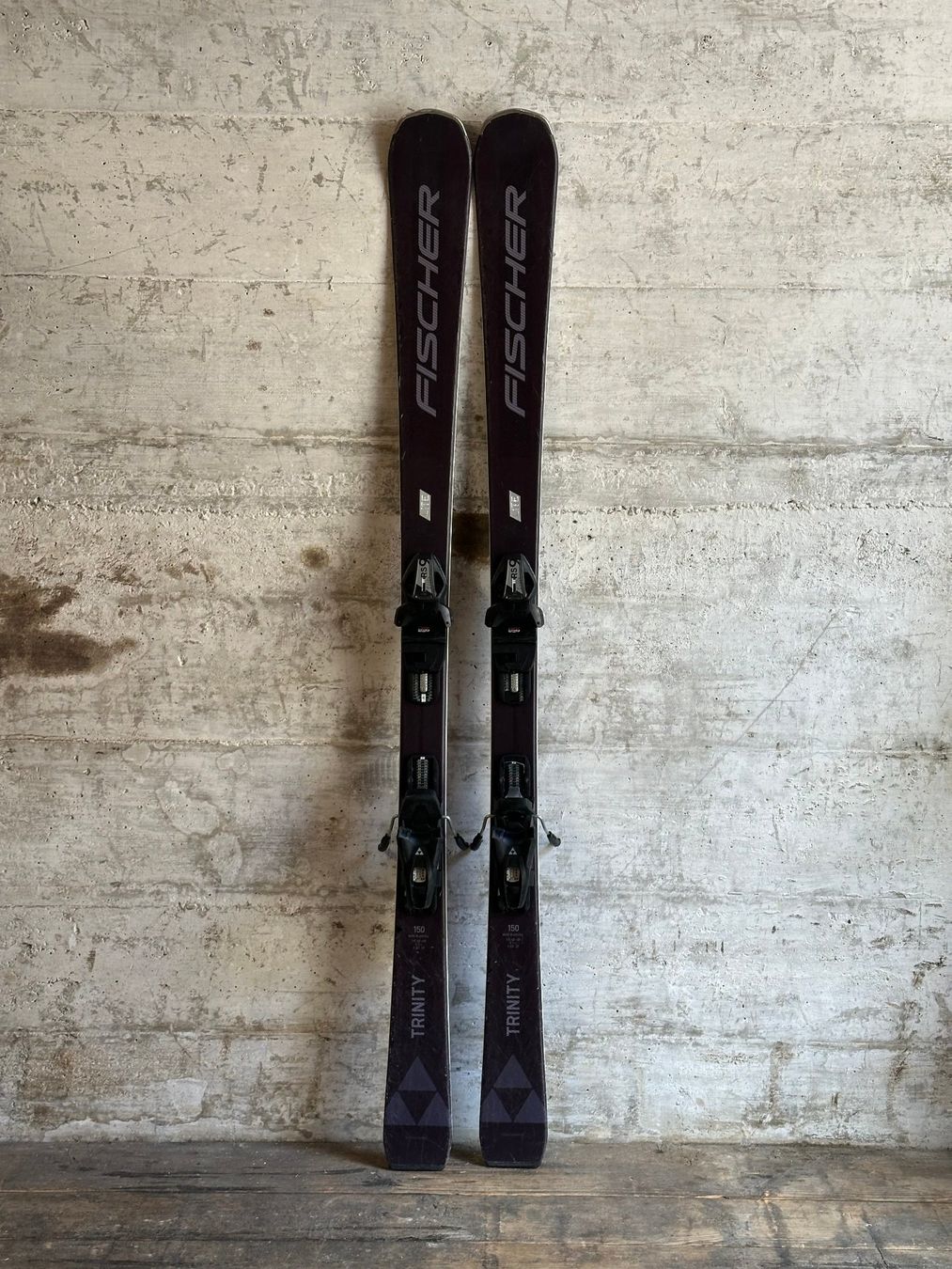 Fischer Skis: Fischer Trinity Ski 150CM – Gebraucht aus Emmenbrücke von karkarkar
