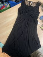 Schickes schwarzes Spitzen Stillkleid Gr. S