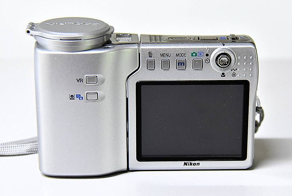 Kamera: Nikon Coolpix S10 – Gebraucht aus Winkel von stwstw 1