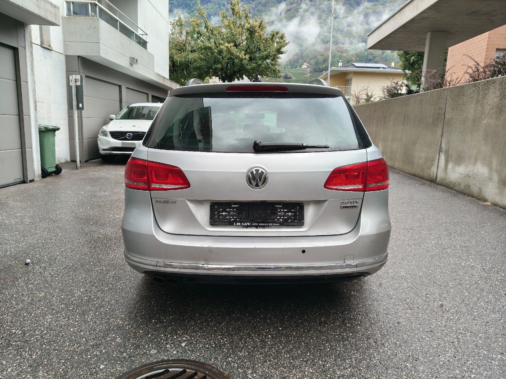 VW Autos: VW Passat 2.0 TDI 4MOTION – Gebraucht aus Giubiasco von AUTOTECNICA 4