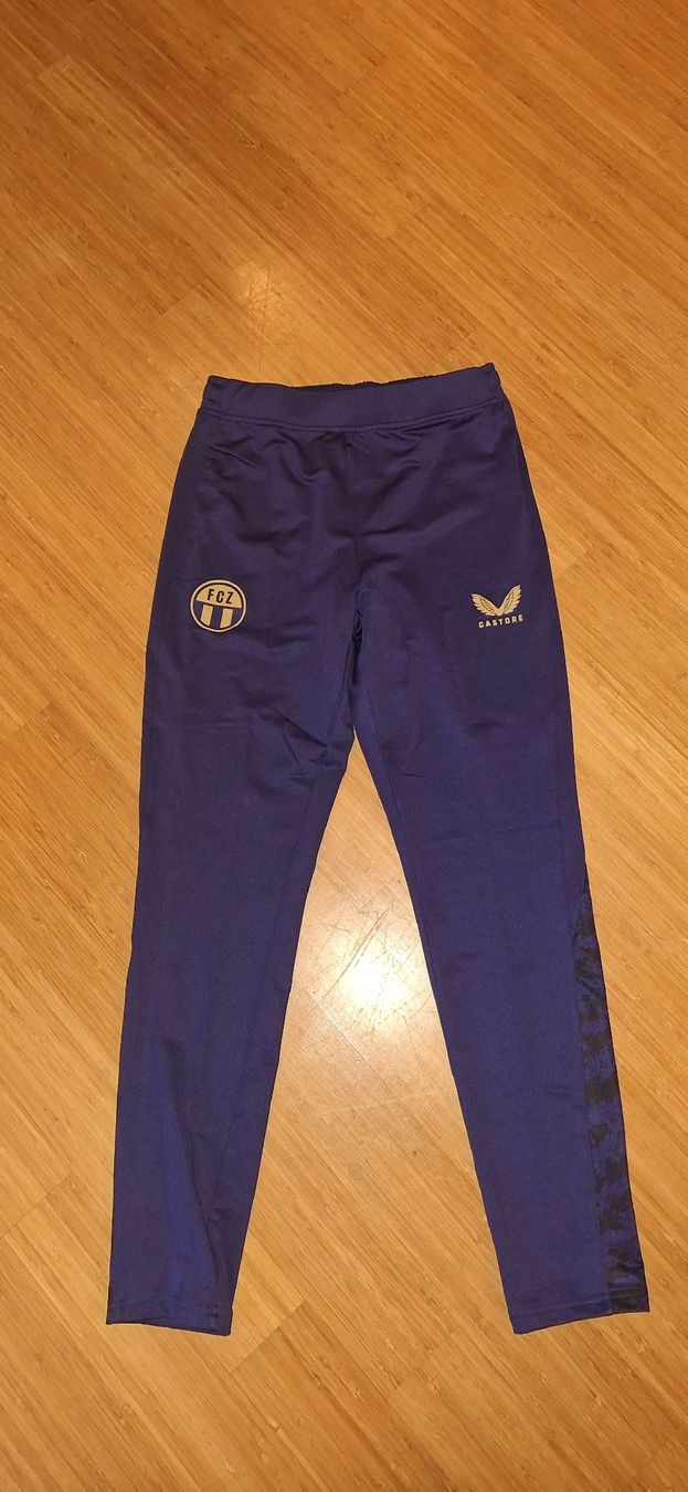 Pantaloni: FCZ Trainingshose, neu, Grösse S – Nuovo e nell'imballaggio originale da Zürich venduto da Sibili 3