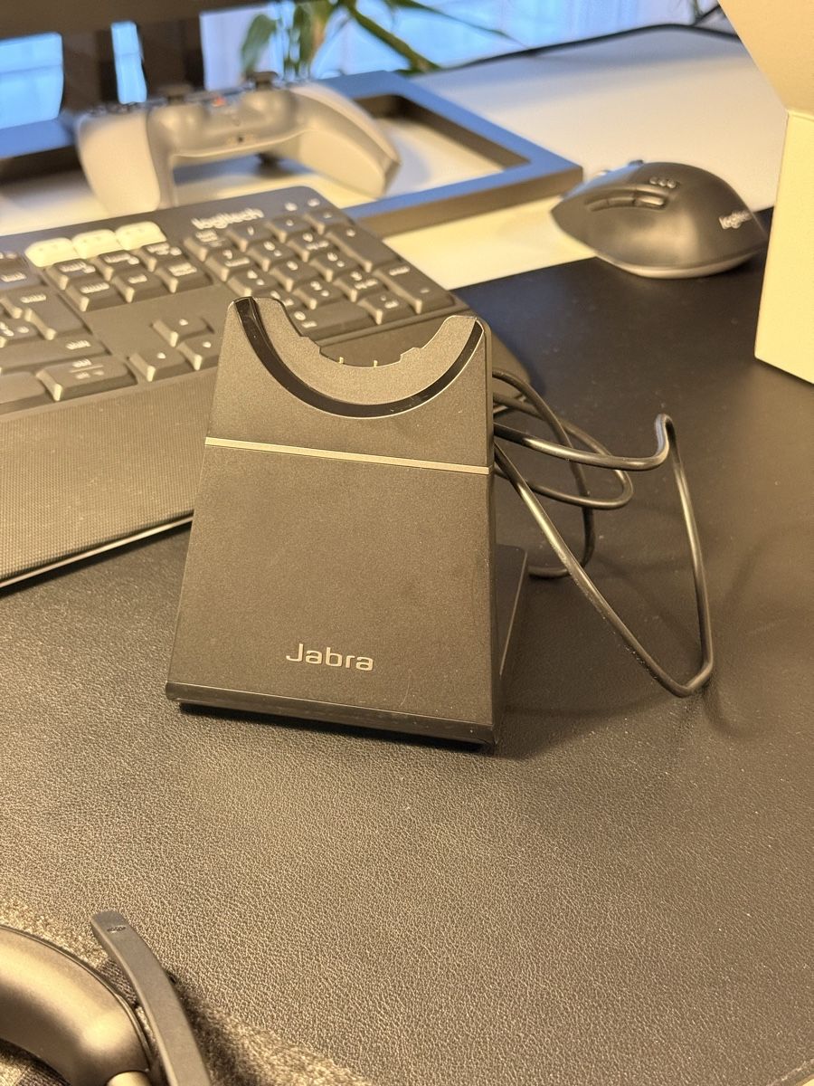 Jabra Cuffie: Jabra Evolve2 65 - neuwertig (ohne Dongle) – Usato da Windisch venduto da YoungJoel 2