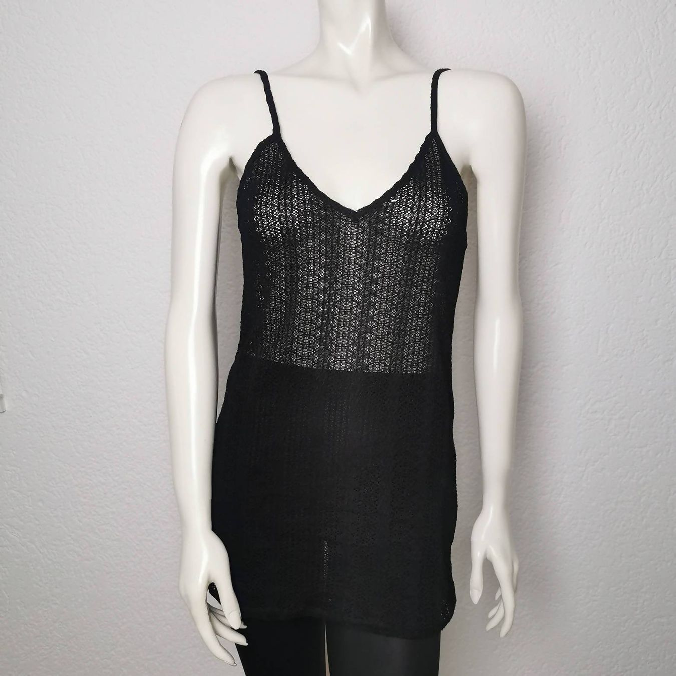 Zara Top: ZARA Oberteil schwarz, Top mit Lochmuster - S – Usato da Wettingen venduto da JasminL92-3