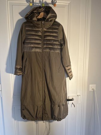 Leichte Parka, S, ungetragen, Farbe Cognac