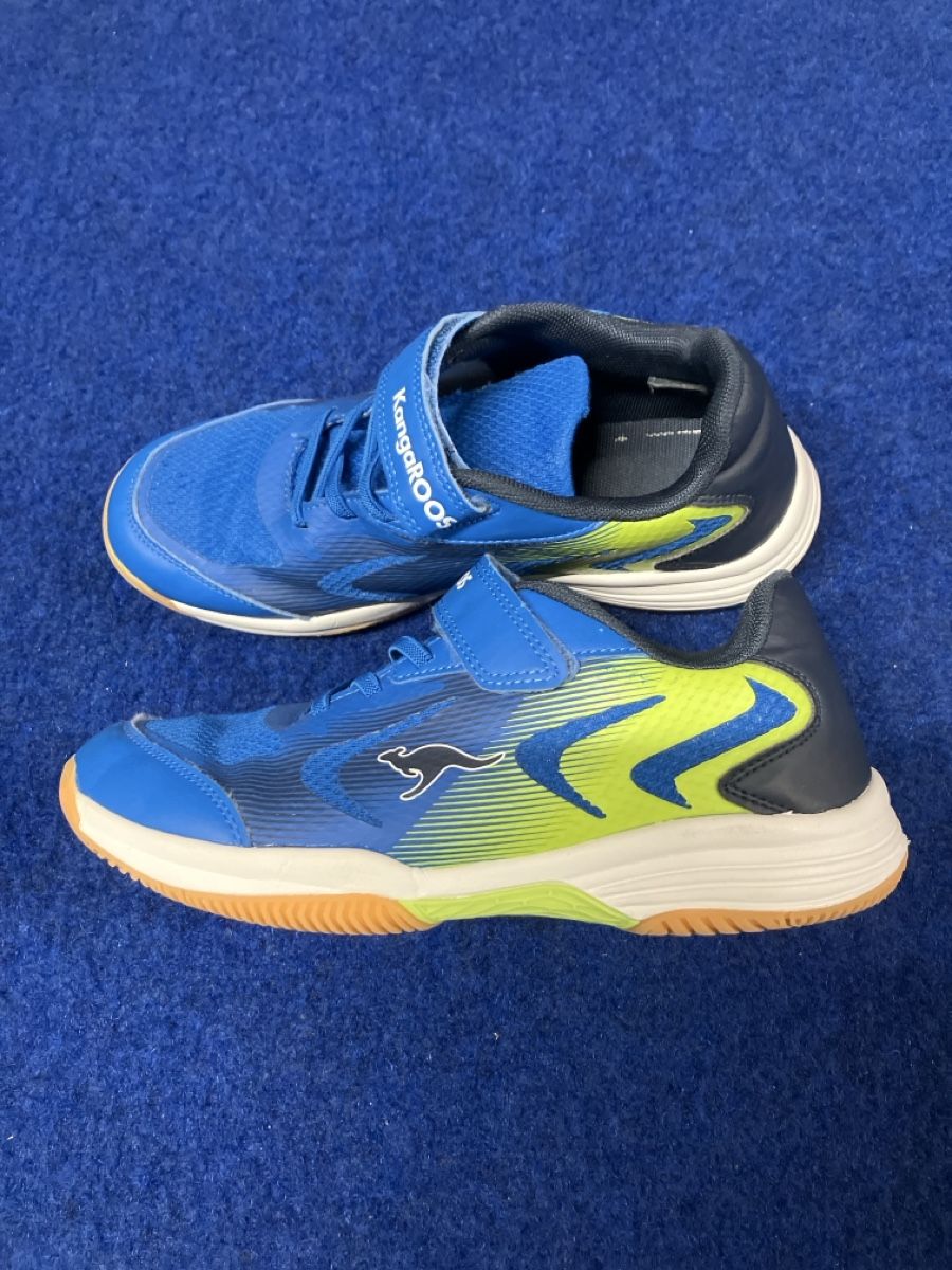 Scarpe per ragazzi: Hallenturnschuh gr. 38 – Usato da Frauenfeld venduto da Cat- 1