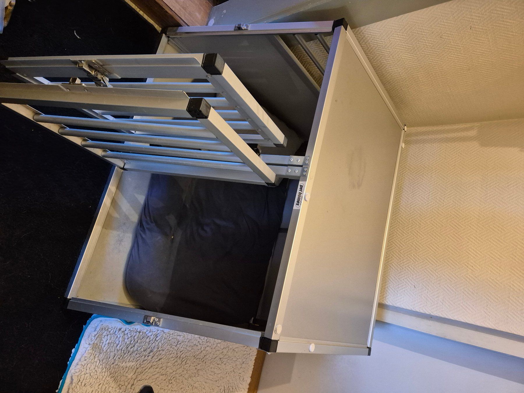 Gabbie, trasporto & Sicurezza: Hundebox Alu – Usato da Berg am Irchel venduto da AshasPlace 1