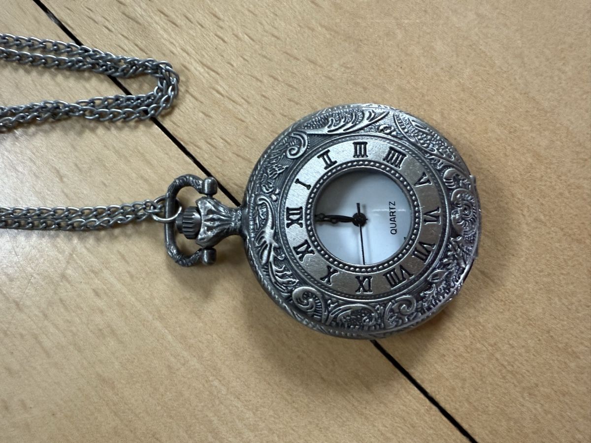 Catenine: Uhr Schmuck Halskette – Usato da Baden venduto da agora_newgeneration 1