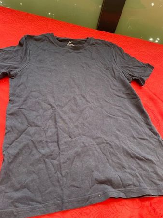 Junge T-Shirt schwarz 170