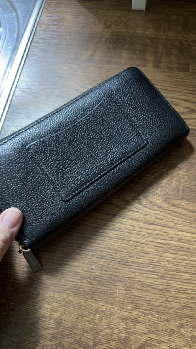 Michael Kors Portamonete: Michael Kors Portemonnaie – Usato da Buchrain venduto da electrify87 2