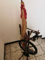 Antikes Spinnrad um1900