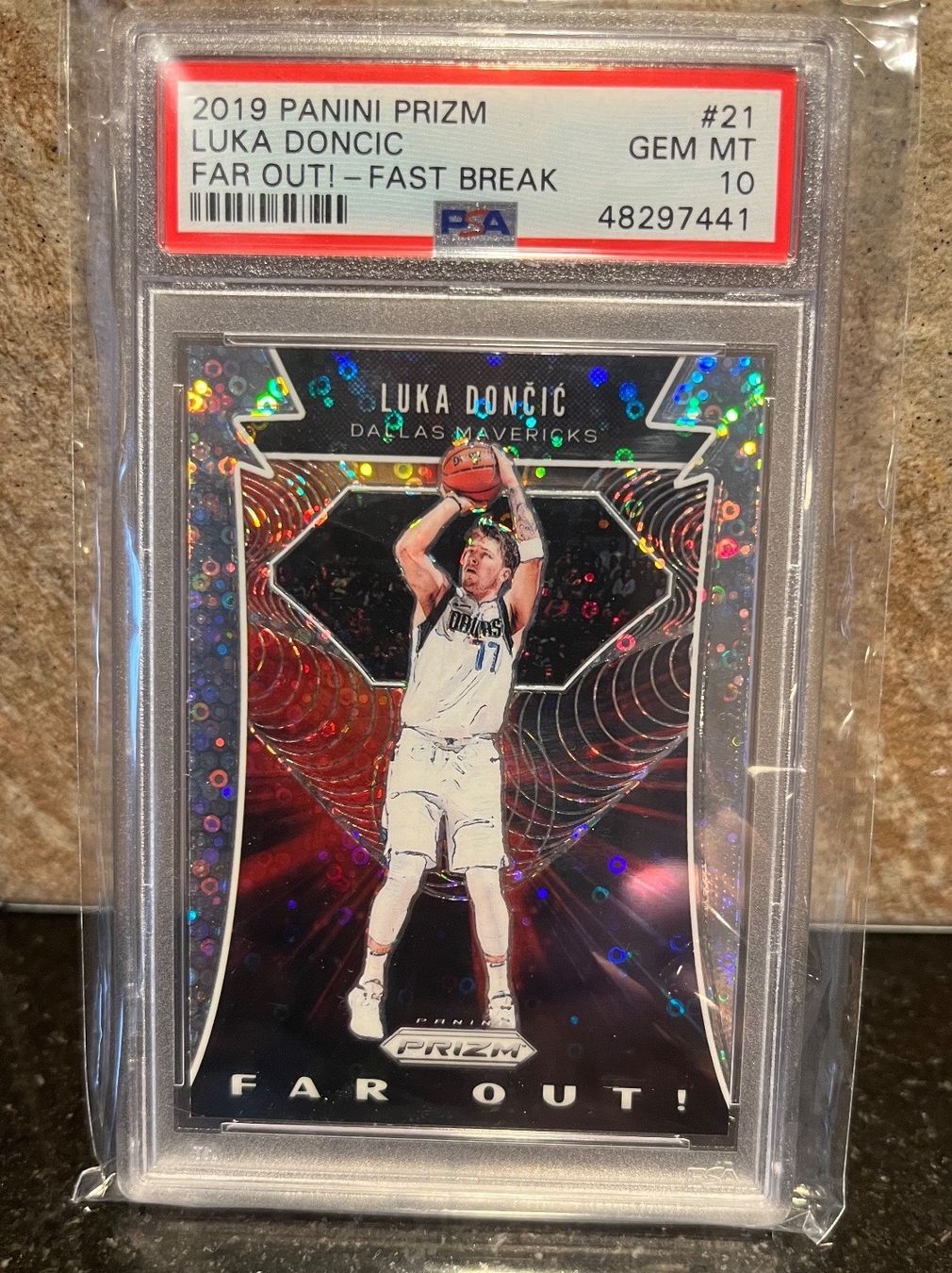 Nba Carte collezionabili: NBA Luka Doncic Prizm Fast Break PSA 10 – Usato da Moudon venduto da AndreSR89