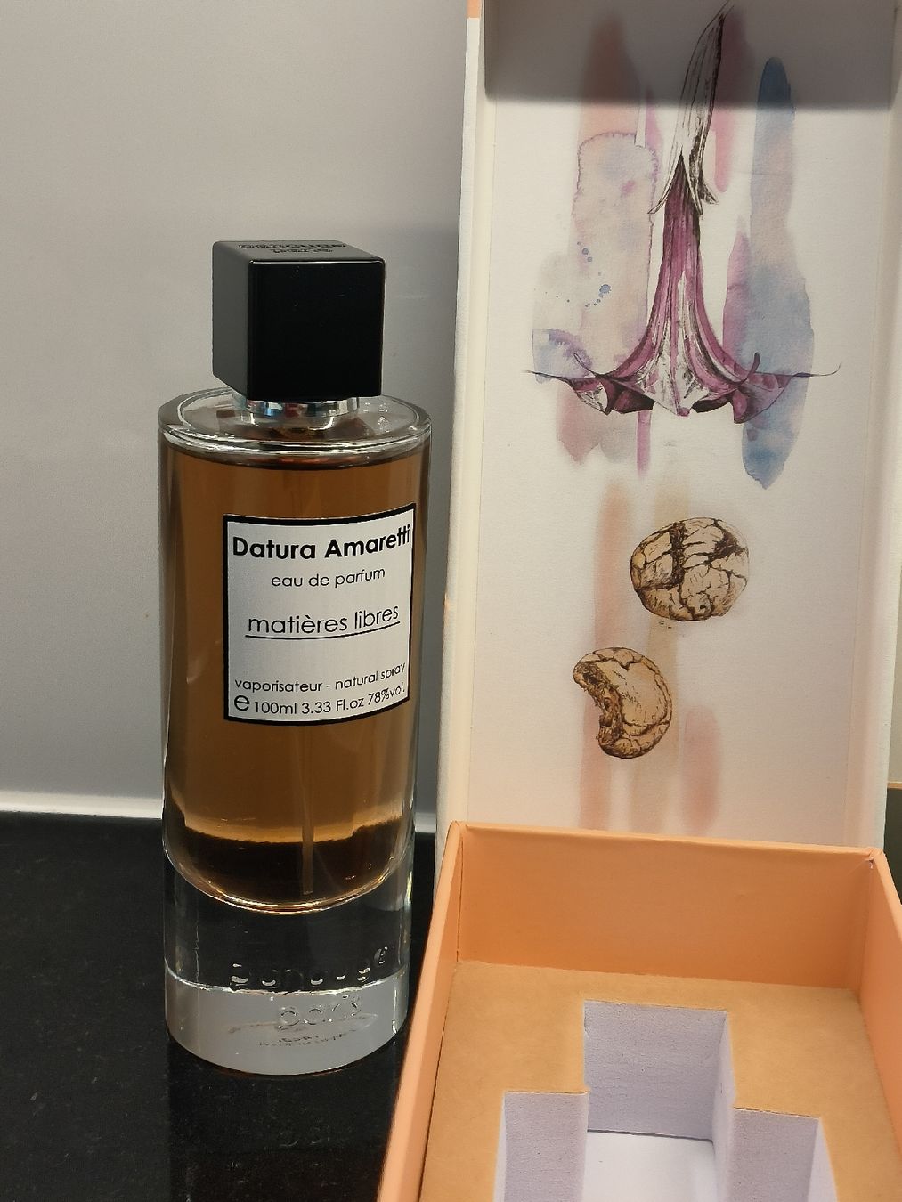 Profumi & Eau de Toilette: Datura Amaretti  Matières Libres EDP 100ml – Usato da Carouge GE venduto da pro_xrm5 7