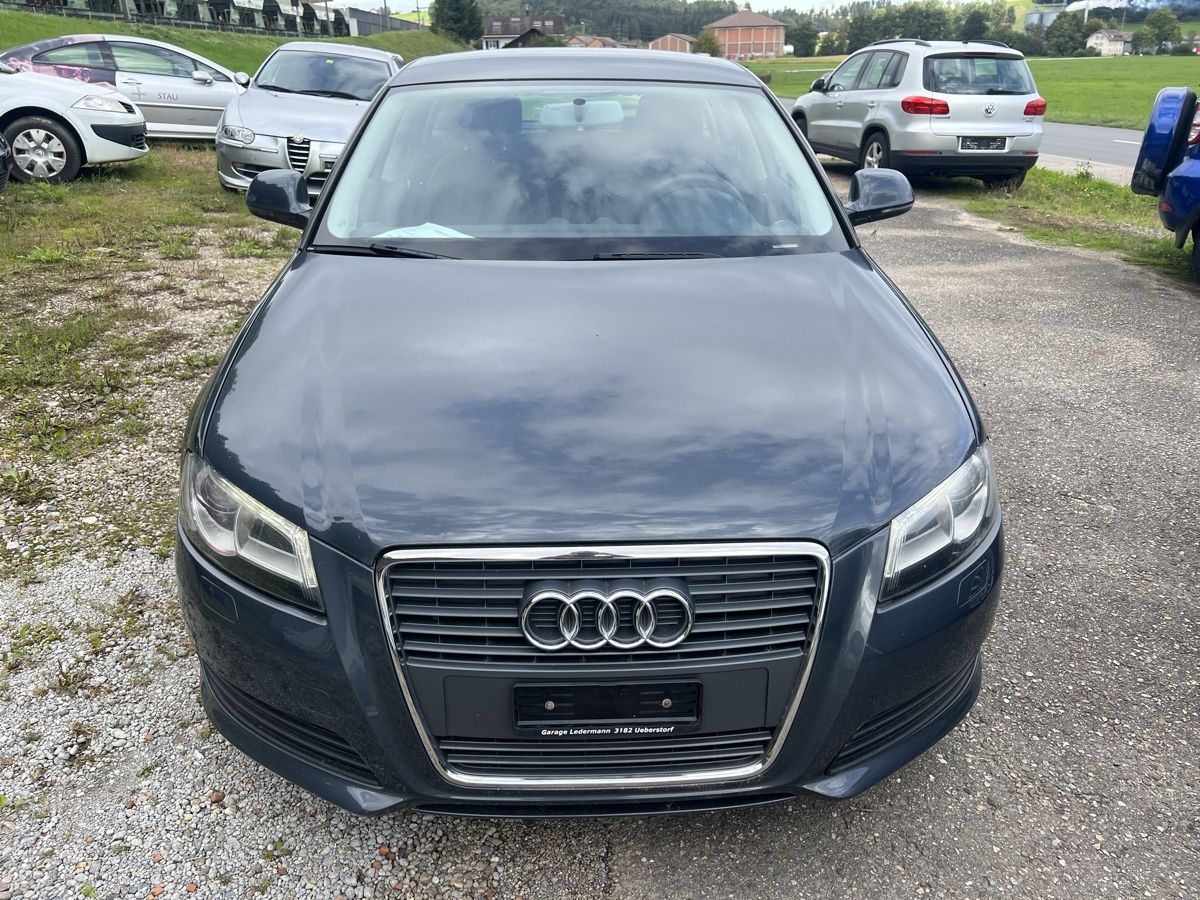Audi Automobili: Audi A3 1.8 TFSI Sportback B04 – Difettoso da Menznau venduto da adi0601 3