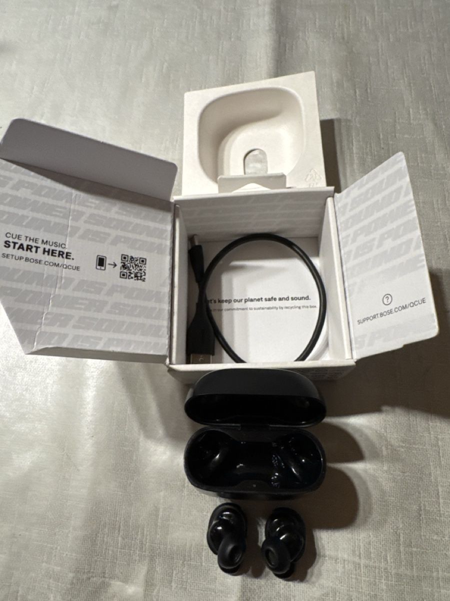 Bose Cuffie: Bose QC Earbuds II True Wireless Kopfhörer Schwarz – Nuovo (secondo la descrizione) da Triengen venduto da B_S_92 1