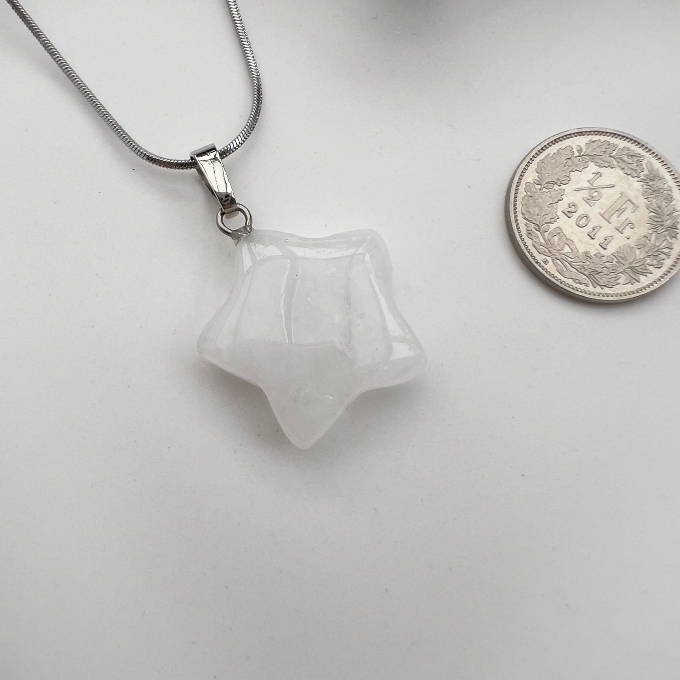 Ciondoli: Pendentif étoile en cristal de roche – Nuovo e nell'imballaggio originale da Pully venduto da sunaddict 4
