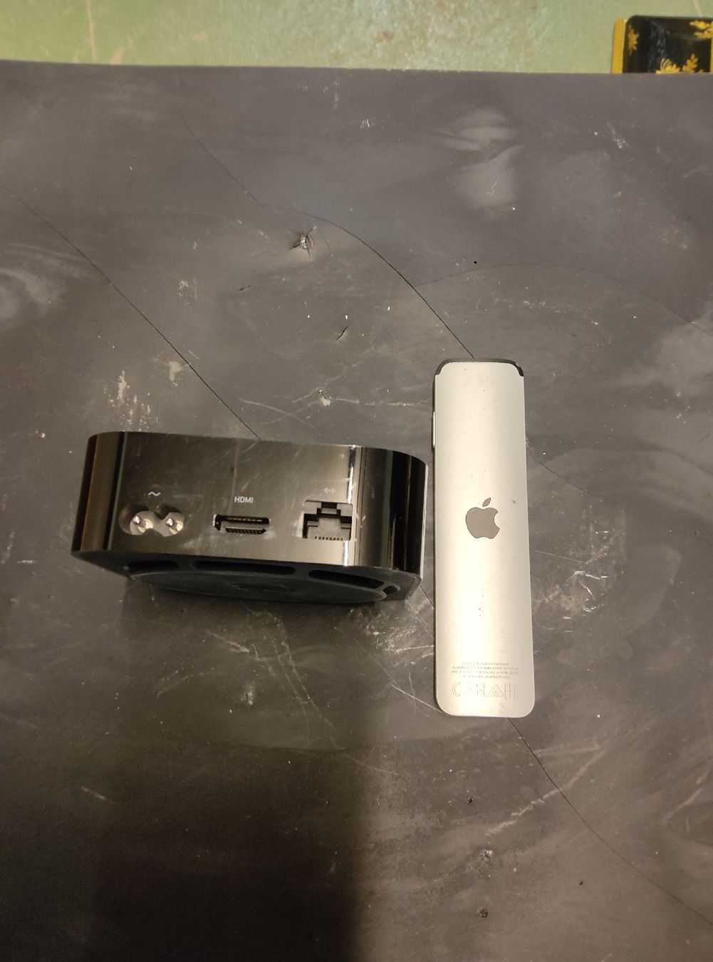 Apple Lettore multimediale & Streamer: 2nd generation Apple TV 4K. – Usato da Boll venduto da BollArtAntik 2