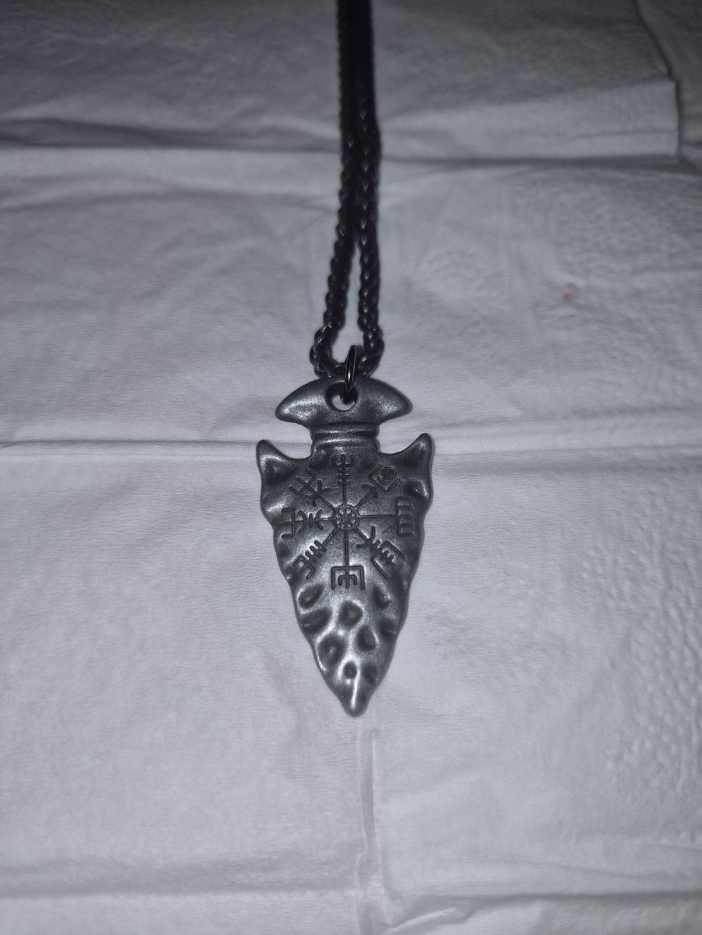 Ketten: Collier pointe de flèche viking – Neu (gemäss Beschreibung) aus Senèdes von hen_fw8b