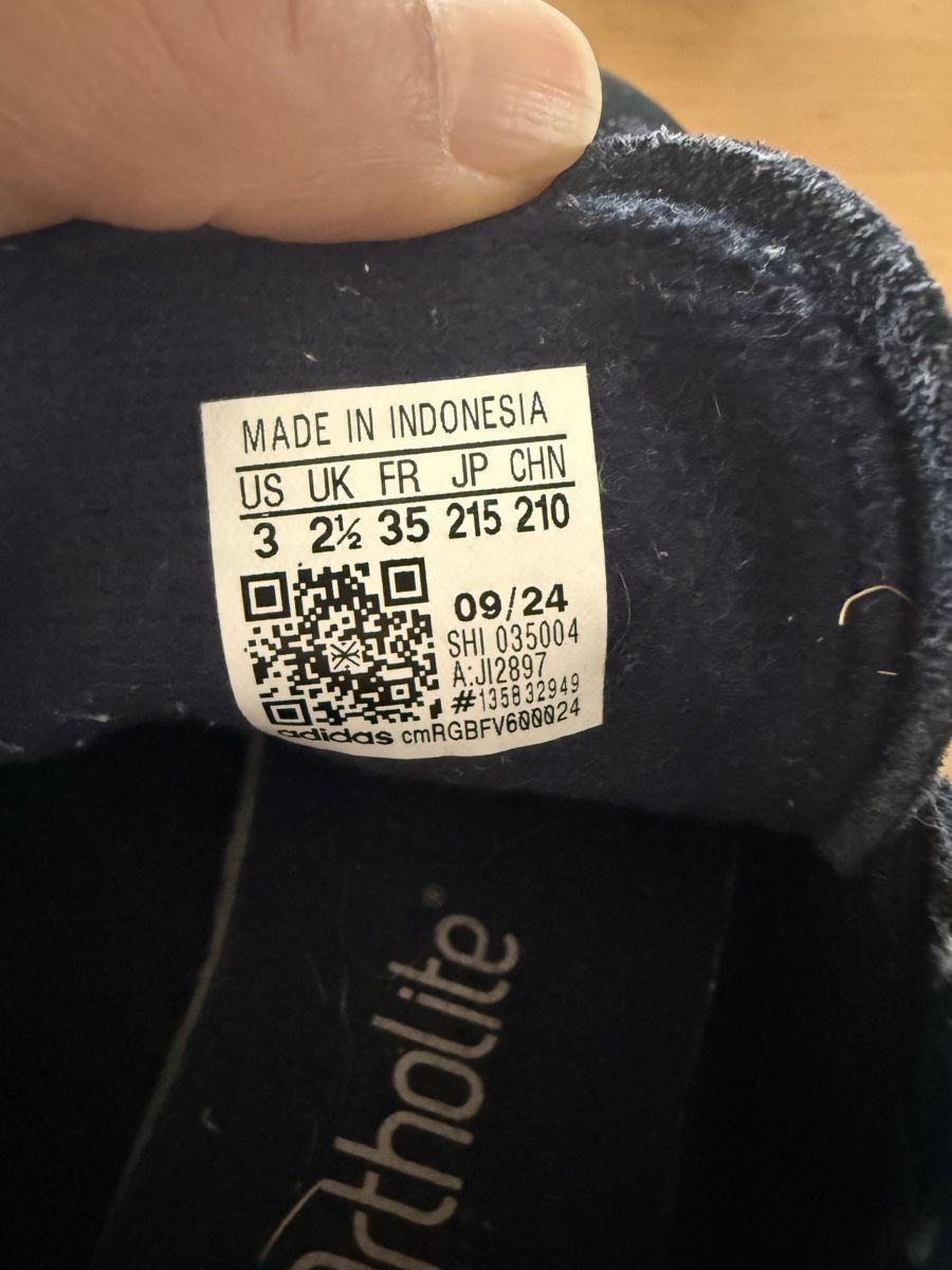 Adidas Scarpe per ragazze: Adidas Spezial Gr.35 – Usato da Samedan venduto da cobol01 3