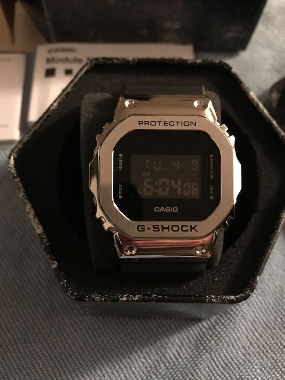 orologi G-Shock Oro digitali uomo GM-5600YMG-9ER | GioiaPura