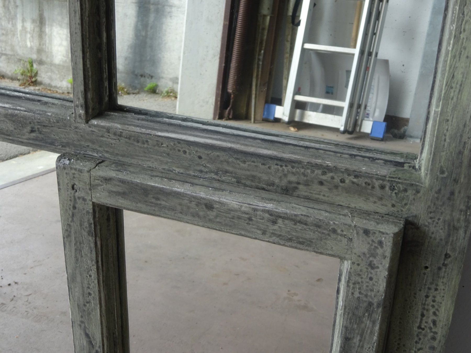 Fenster: Fensterrahmen antik – Gebraucht aus Amriswil von octave-wohnkultur 3