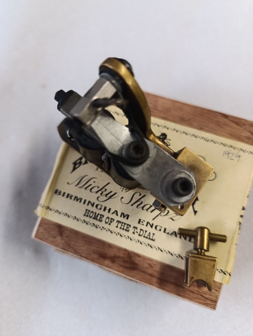 Tutti gli attrezzi: Tattoo Machine Collector Micky Sharpz 2006 Limited Edition – Usato da Avry-sur-Matran venduto da dav_nm5p 7