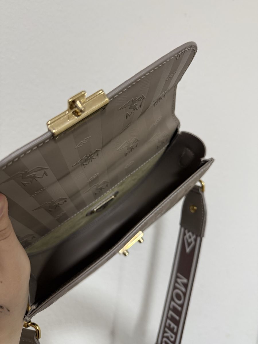 Maison Mollerus Borse: seltene Maison Mollerus Tasche Cevio – Nuovo (secondo la descrizione) da Zürich venduto da sel_p85c 2