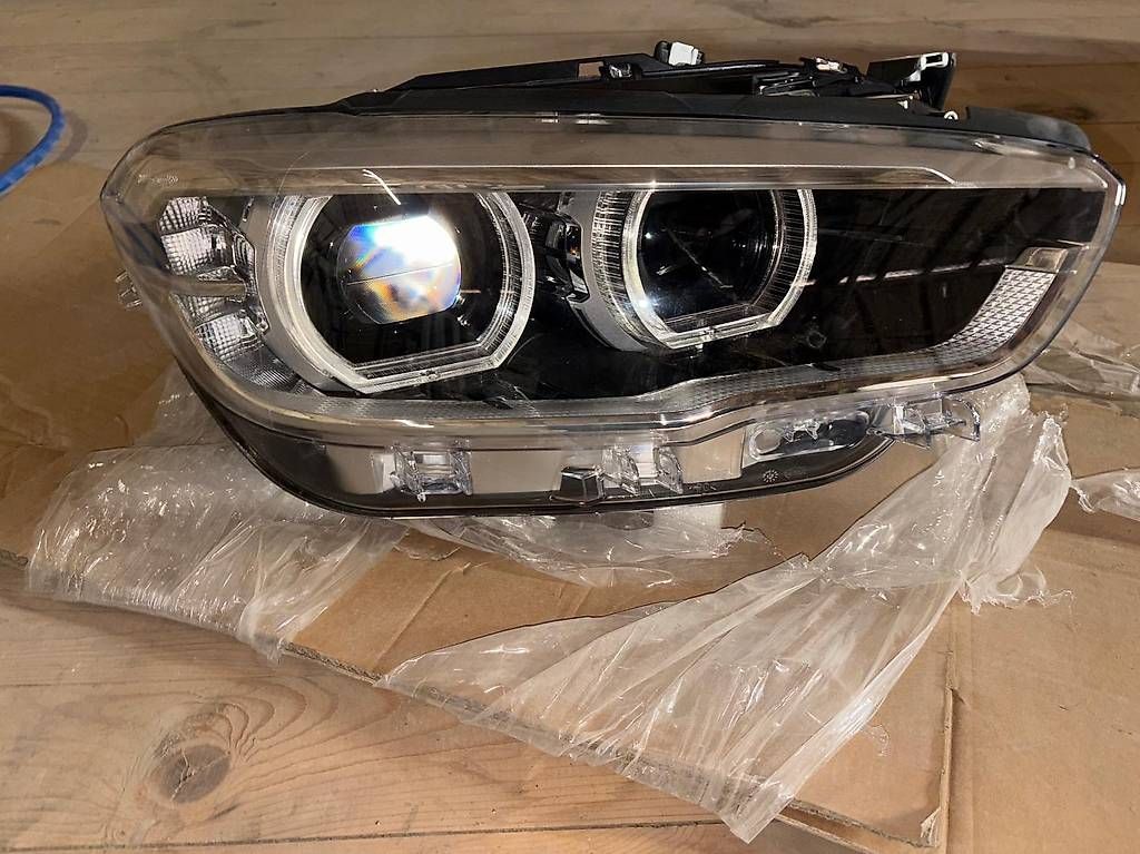 BMW Fari: Neuer Scheinwerfer LED, BMW F20 – Nuovo e nell'imballaggio originale da Rickenbach venduto da nenoca 2
