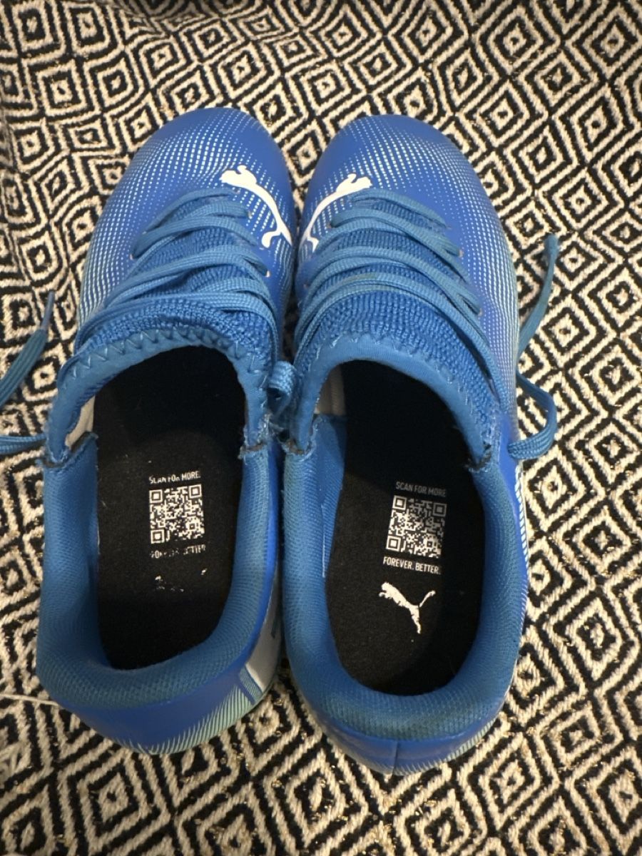 Puma Scarpe da uomo: Fussballschuhe Puma Grösse 37 gebraucht – Usato da Pratteln venduto da milisandra 1