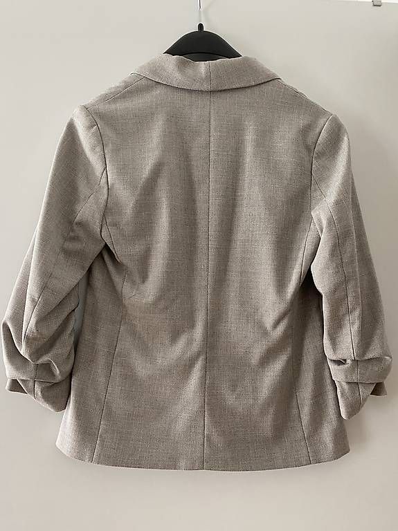 Giacche: BLAZER H&M, Gr. 34 (beige)  – Usato da Bülach venduto da fab_kr9c 2