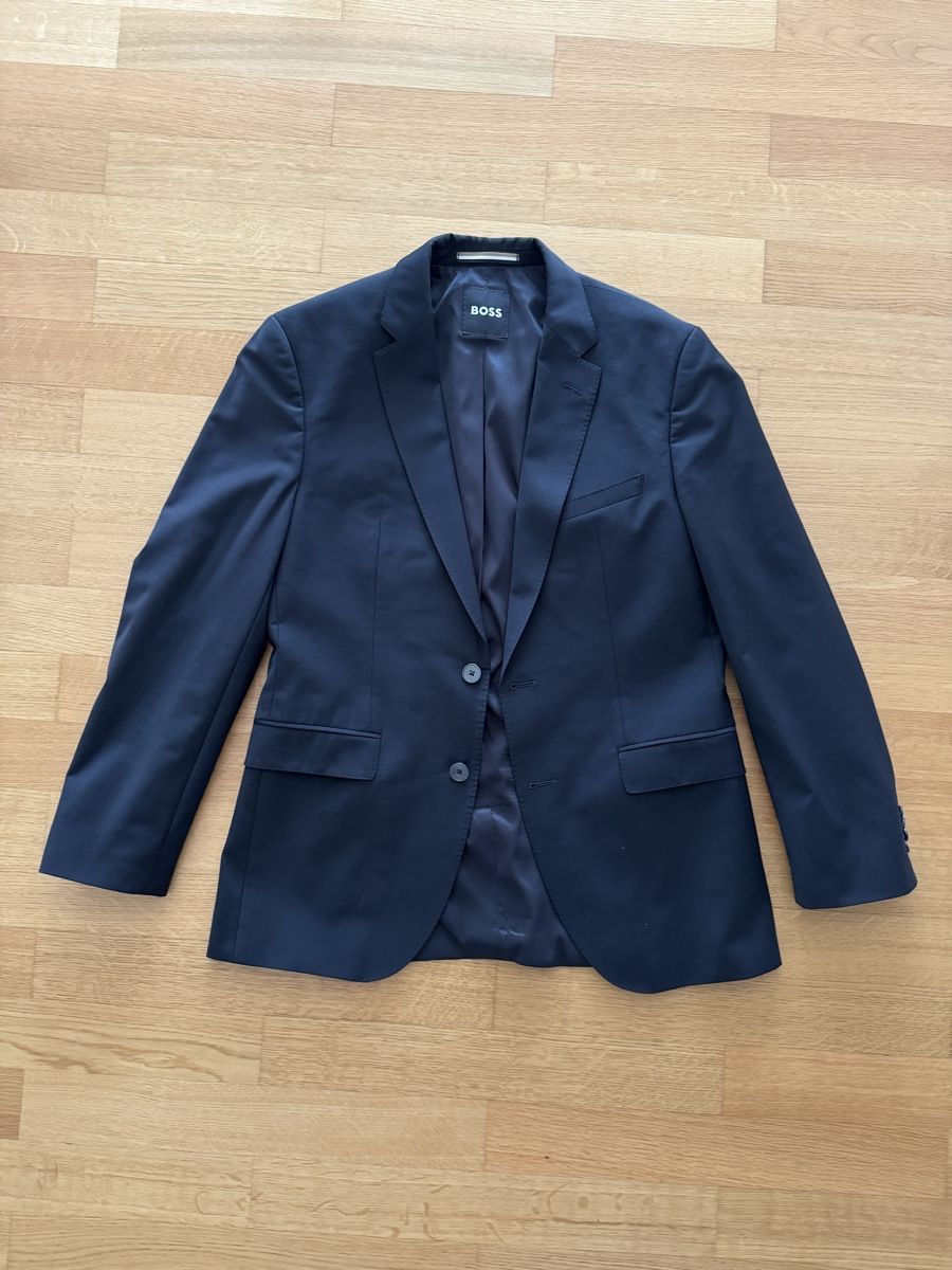 Hugo Boss Completi, tute sportive e funzionali: Anzug BOSS Schwarz Grösse 44 – Usato da Zumikon venduto da kra_58x9 2