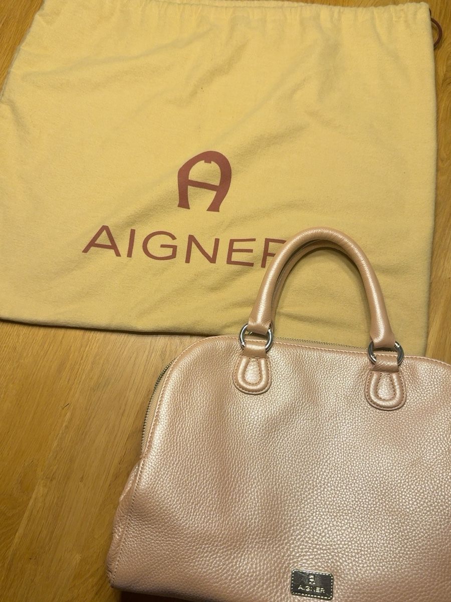 Aigner Taschen für Damen: Aigner EchtLeder Tasche  – Neu und originalverpackt aus Embrach von MercedesINK