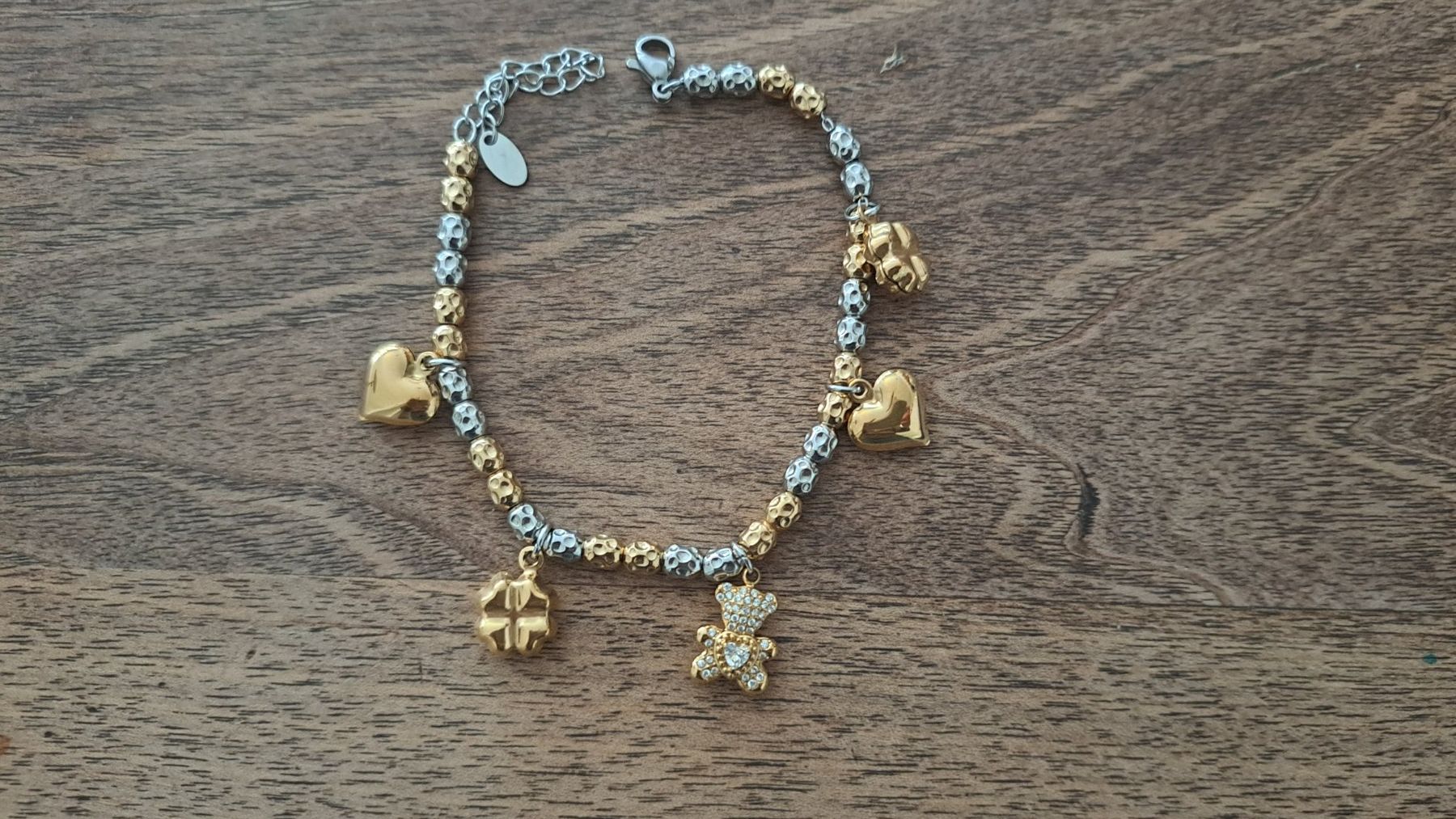 Bracciali & Braccialetti: bracelet bi-colore avec pendentifs – Nuovo (secondo la descrizione) da Chêne-Bourg venduto da n4r_7kyb