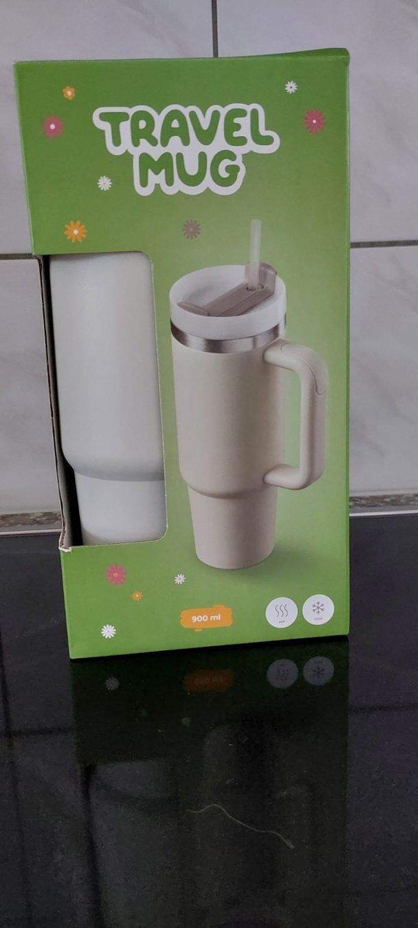 Contenitori & Simili: Thermobecher mit Strohhalm – Nuovo e nell'imballaggio originale da Samstagern venduto da Bladetigi