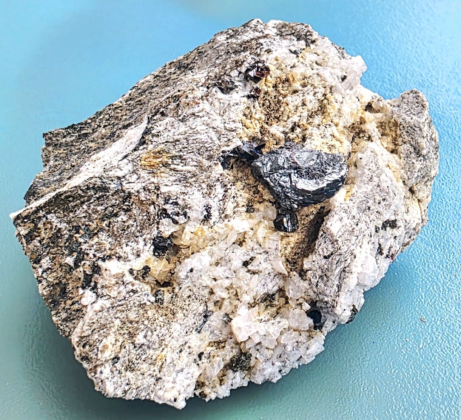 Mineralien & Heilsteine: Mineral: Hämatit mit Magnetit – Gebraucht aus Glis von nbu_65ys 2