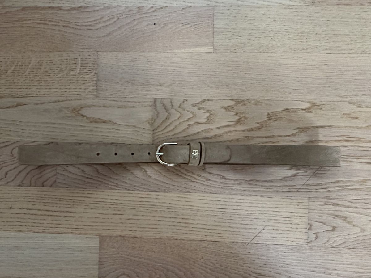 Tommy Hilfiger Gürtel: Gürtel Hilfiger 90 cm – Gebraucht aus Bonstetten von Moma10