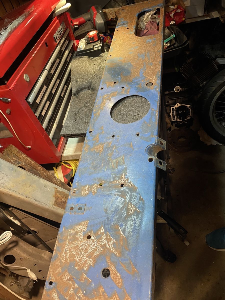 Tutti pezzi di ricambio auto: Willys Jeep Armaturenbrett – Usato da Zürich venduto da ger_8qfx 1