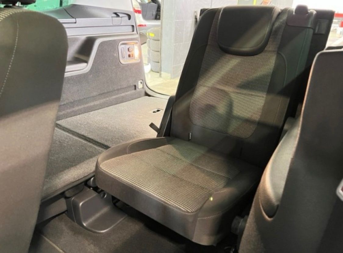 VW Automobili: VW Sharan 2.0 TDI BlueMotion Technology DSG – Usato da Oberentfelden venduto da Privat.86 5